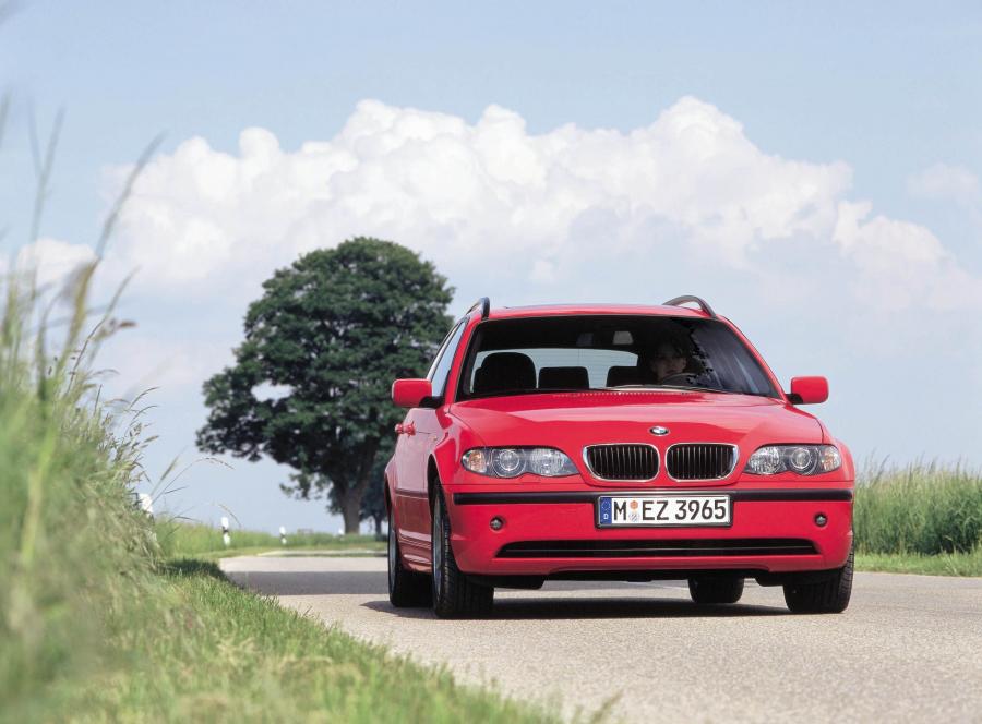  BMW 3-Series Touring 2002 года  (фото 13 из 18)